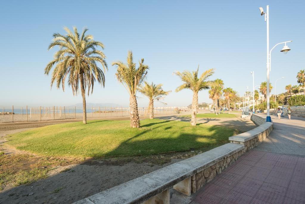 Solis Mare Apartments - Pedregalejo Beach Málaga Exterior foto